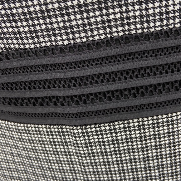 Michael Kors dress size XL black & white peek a boo flounce stretchy zip up - Picture 9 of 14